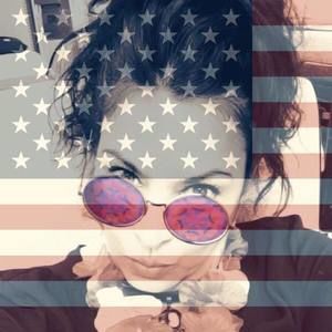 Meet your Posher, Teresa